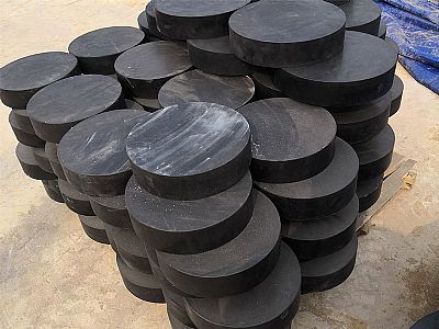 原阳县板式橡胶支座由若干层橡胶片与薄钢板经加压硫化